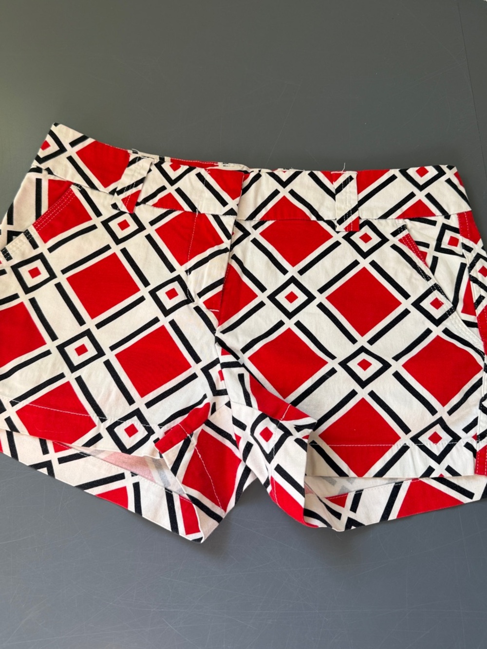 Women's Loud Mouth golf shorts size 6